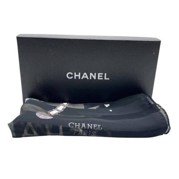 Chanel 80s Jewelry Madame Coco Black and Ecru Square Silk Scarf W/Box - Picture 15 of 16
